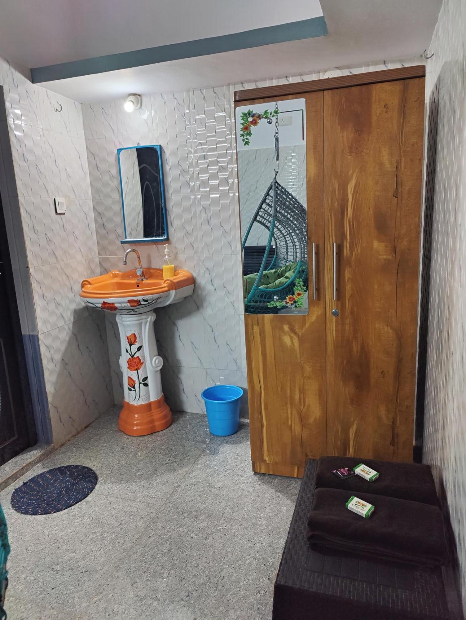 Artkarna Hotel Gokarna  Room photo
